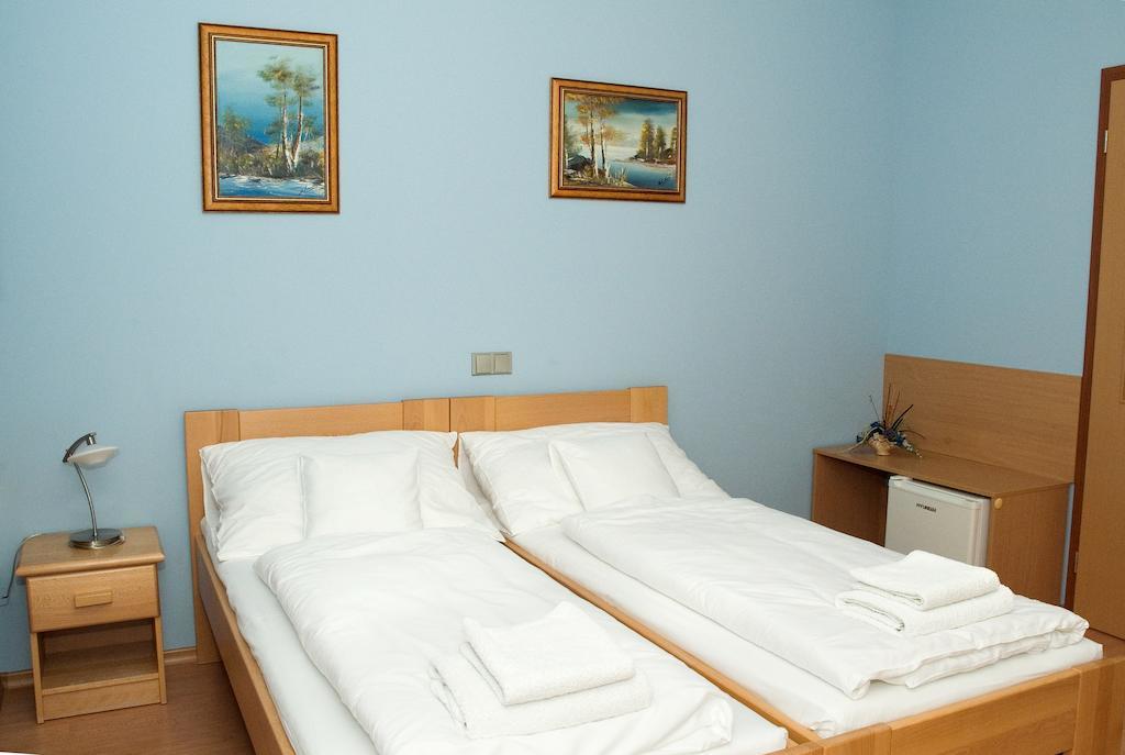 Penzion U Splavu Břeclav Szoba fotó